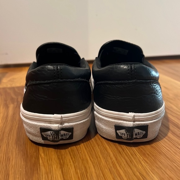 Vans classic slip on sneakers - Picture 3 of 5